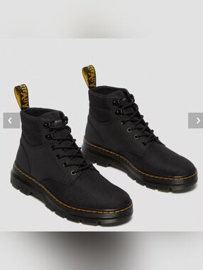 Dr. Martens Rakim Utility Chukka Boots Womens Size 9